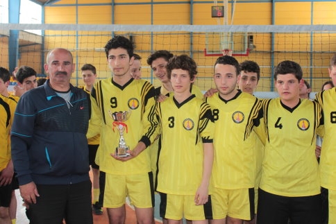 Akyazı Liseler arasında voleybol turnuvasında galip belli oldu.